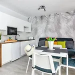Park C Piamola Wifi Apartament