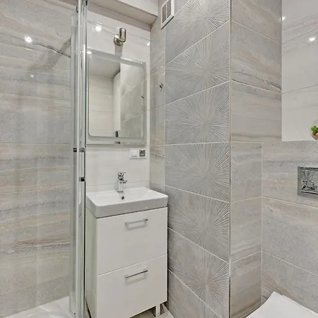 Appartement Park C Piamola Wifi, Bezplatne Solarium