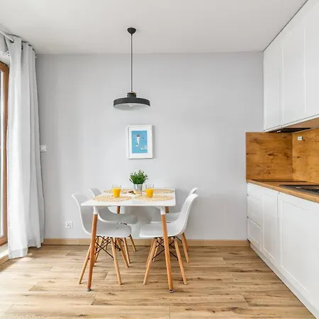 Park C Piamola Wifi, Bezpłatne Solarium Stegna (Pomerania)