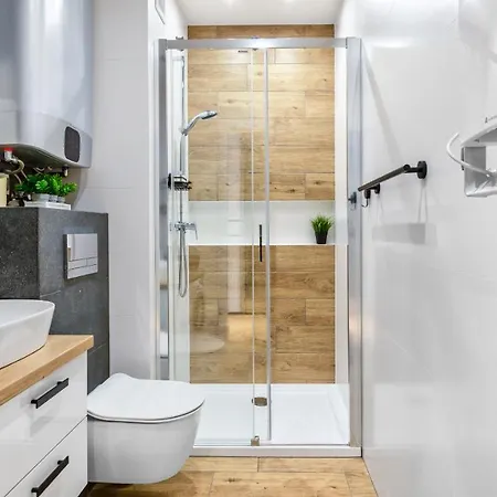 Apartament Park C Piamola Wifi, Bezpłatne Solarium