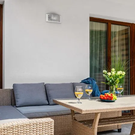 Park C Piamola Wifi, Bezplatne Solarium Stegna (Pomerania)