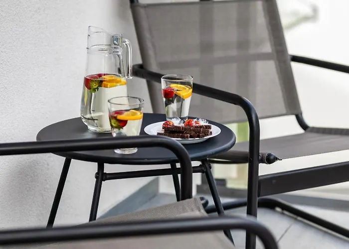 דירה Park C Piamola Wifi, Bezplatne Solarium סטגנה