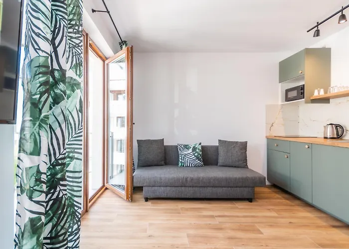 Park C Piamola Wifi, Bezplatne Solarium סטגנה